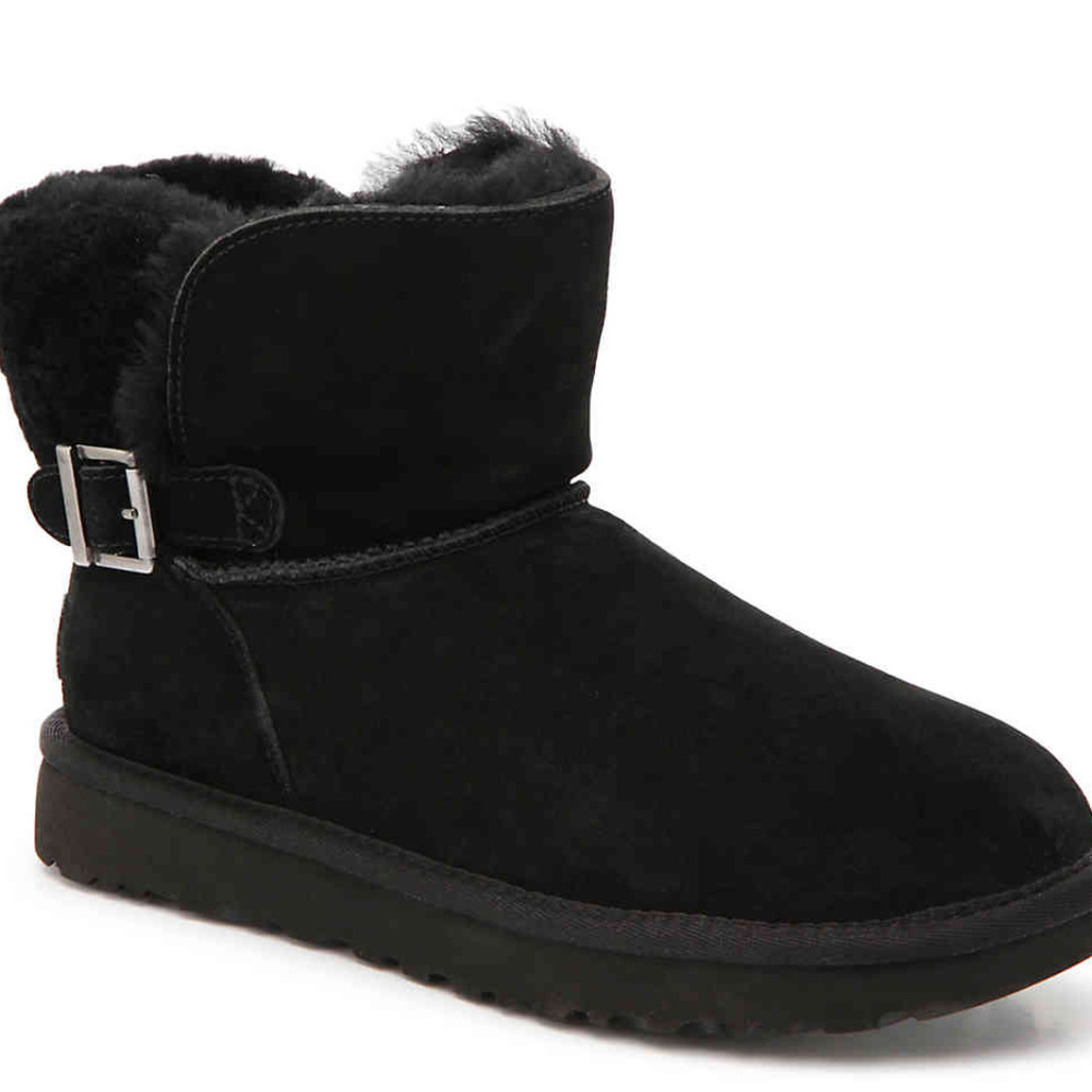 UGG KAREL MINI SUEDE BOOTS NEW! ‎ BLACK
